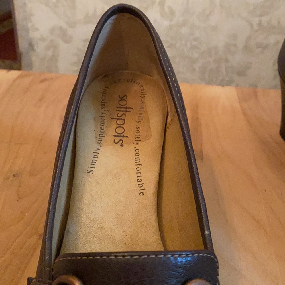 Softspots Brown High Heel Shoe, Size: 8 - Picture 9 of 12
